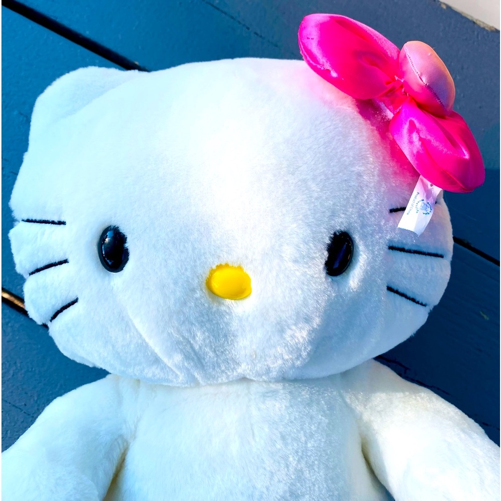 Fluffy hello Kitty Build -A-Bear Excellent condition. - Picture 7 of 13